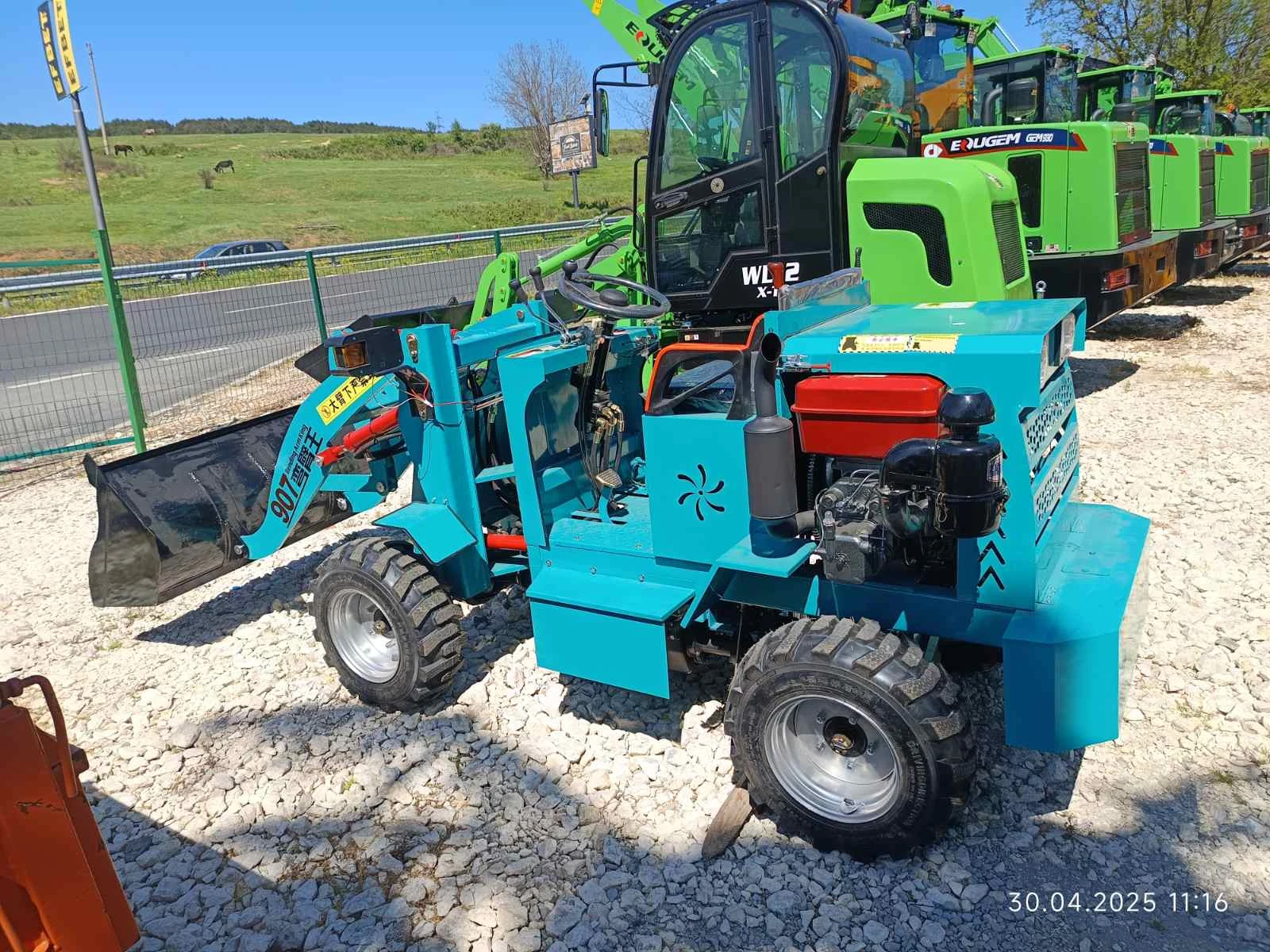 Телескопичен товарач Komatsu НОВИ ТОВАРАЧИ КИТАЙСКИ - изображение 4