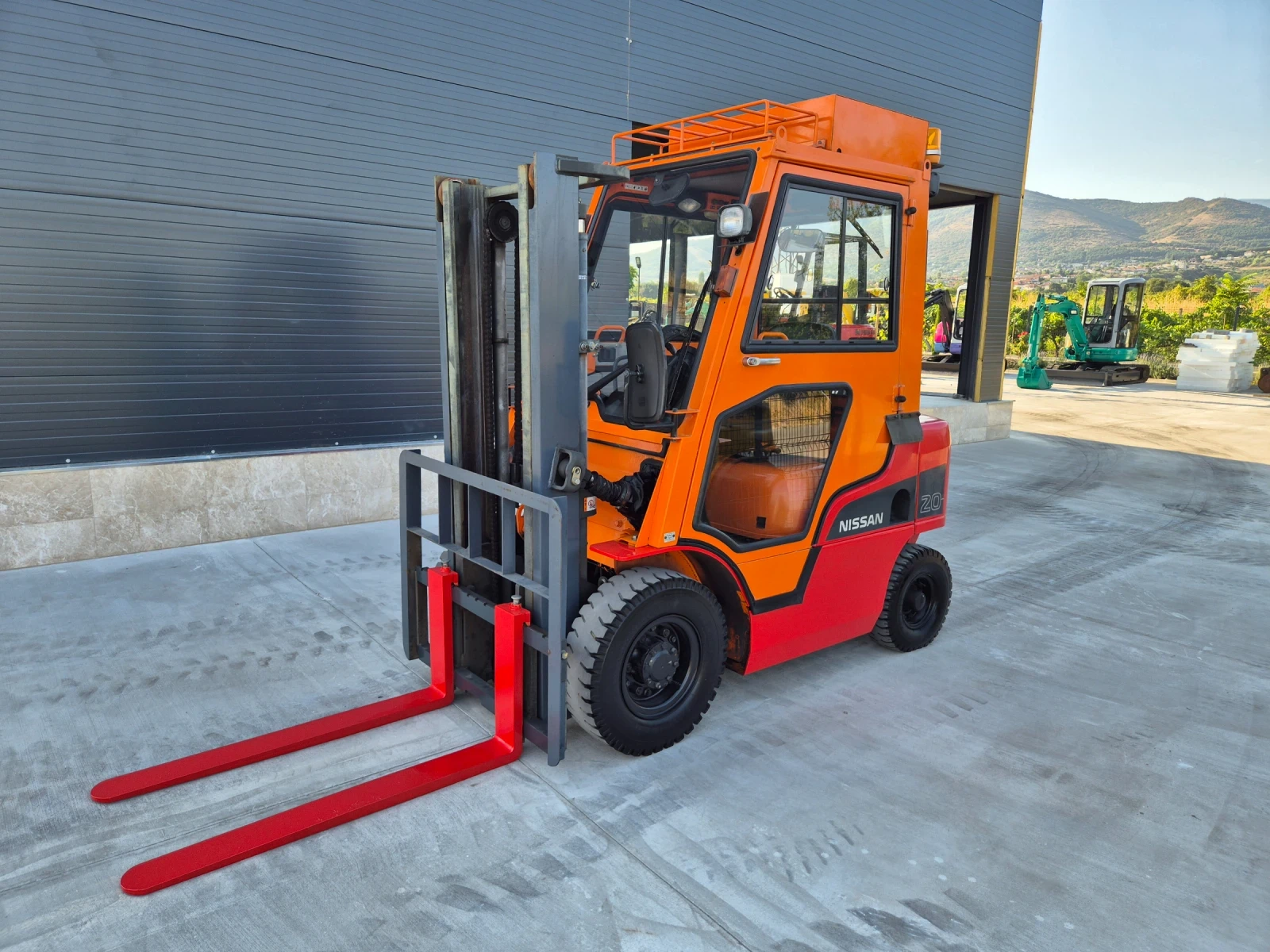  Nissan 2  /  /  /  +  /  | Mobile.bg   1