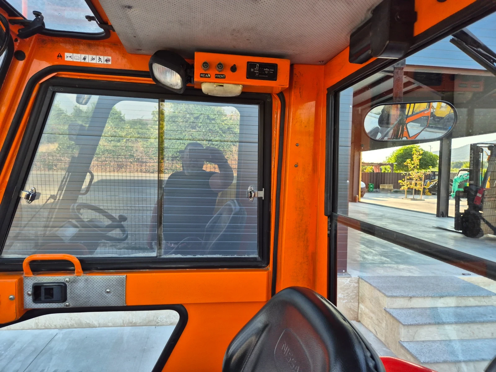  Nissan 2  /  /  /  +  /  | Mobile.bg   10