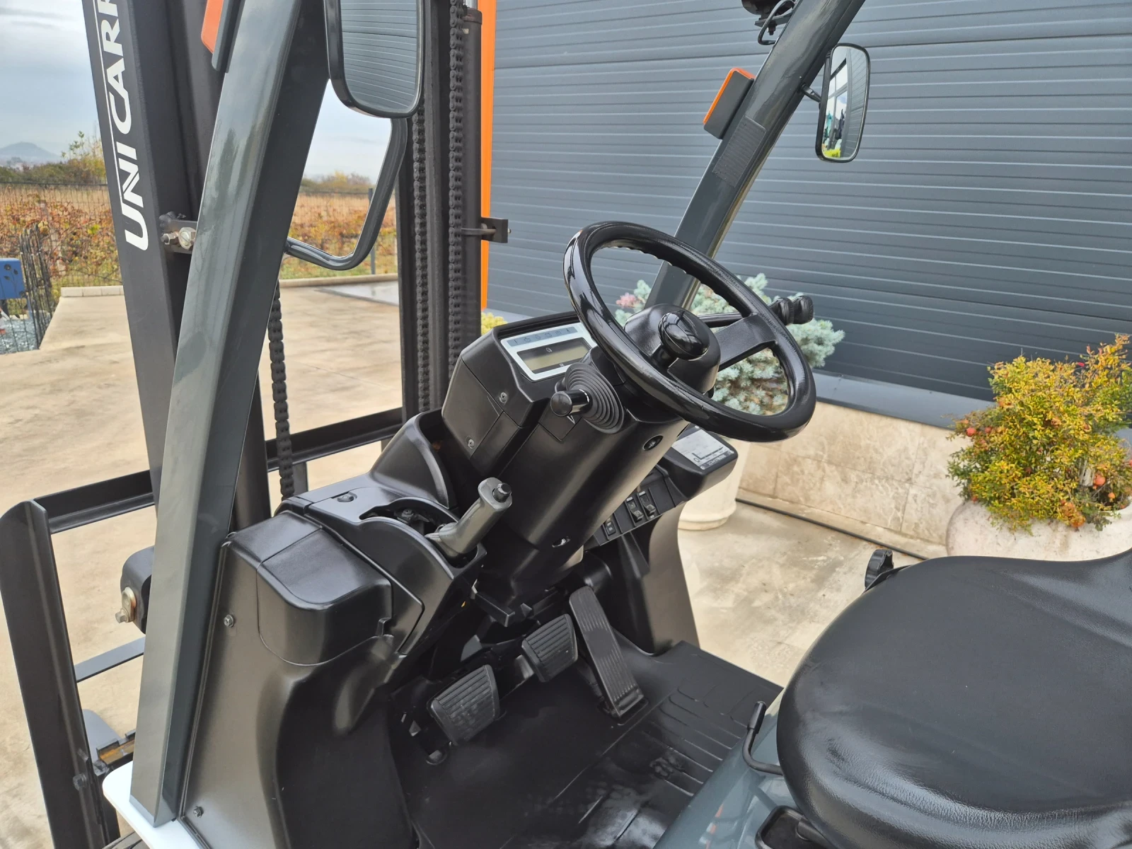  Nissan  +  /  /    | Mobile.bg   8