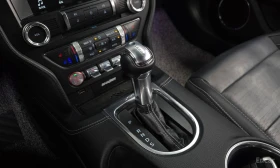 Ford Mustang 2.3 Eco Boost FACE* HEAD-UP* DISTRONIC* ОБДУХВАНЕ*, снимка 13