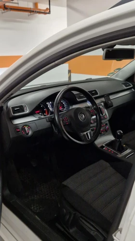 VW Passat 2.0 TDI 177 k.c. Led / Navi / Panorama., снимка 14