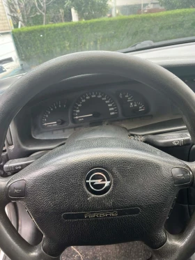 Opel Vectra 1.6 - 1100 € / 2151.41 лв. - 85185131 8