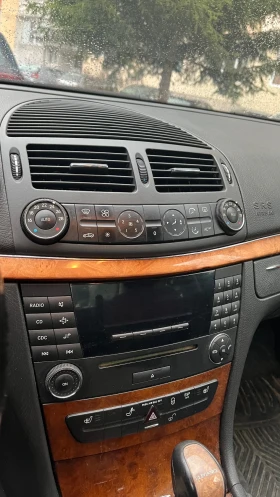 Mercedes-Benz E 270 - 2500 € / 4889.57 лв. - 52366469 7