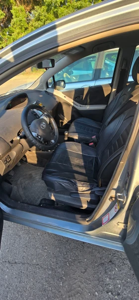 Toyota Yaris - 2300 € / 4498.41 лв. - 54762665 5