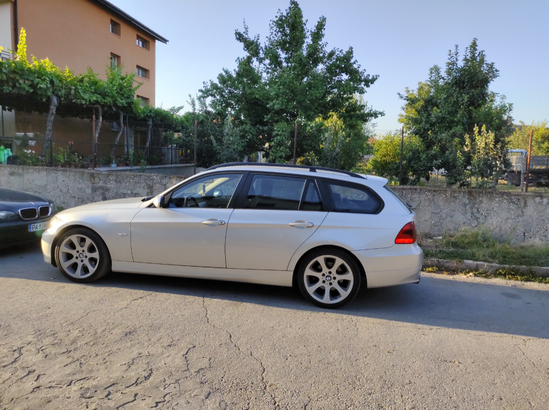 BMW 320, снимка 3 - Автомобили и джипове - 45207356