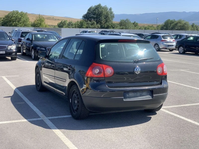 VW Golf 2.0 TDI, снимка 6 - Автомобили и джипове - 47631231