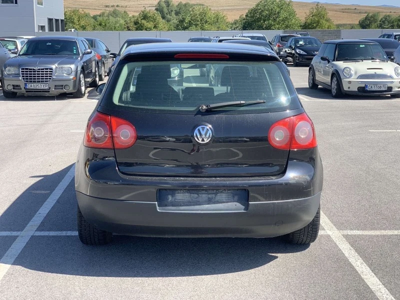 VW Golf 2.0 TDI, снимка 3 - Автомобили и джипове - 47631231