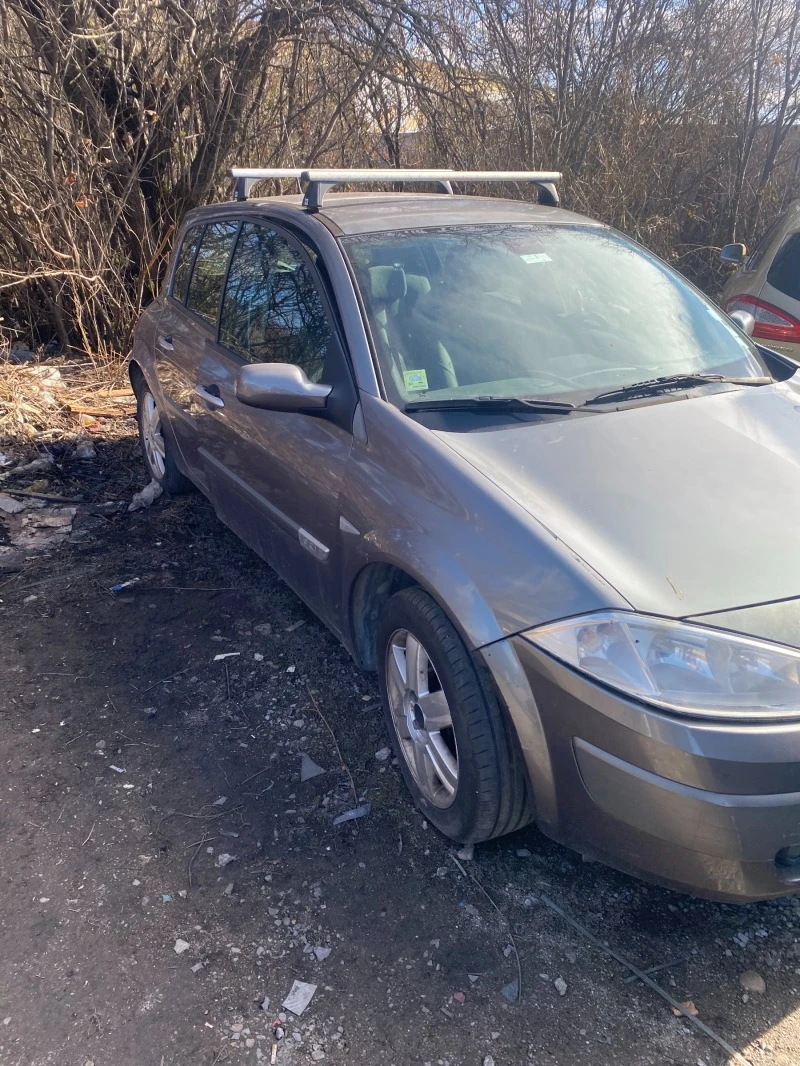 Renault Megane, снимка 2 - Автомобили и джипове - 47506475