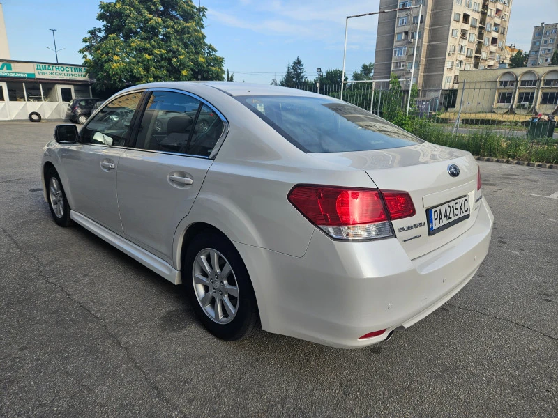 Subaru Legacy 2.0i-GAZ.INJ.-4x4-AT, снимка 3 - Автомобили и джипове - 46350219