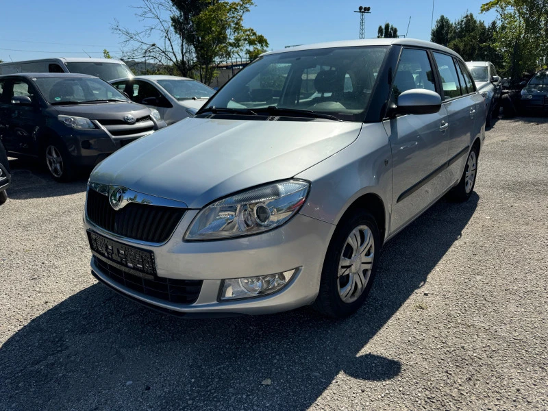 Skoda Fabia 1.2 Combi, снимка 2 - Автомобили и джипове - 46725498