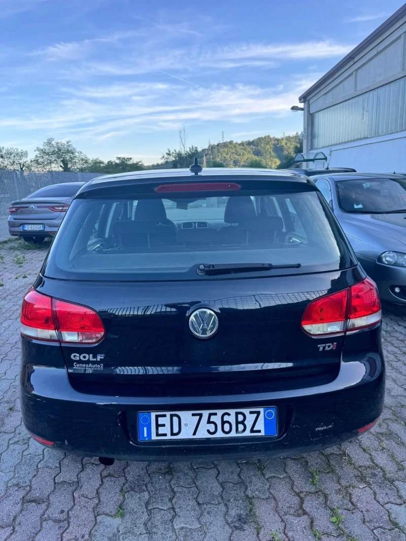 VW Golf, снимка 3 - Автомобили и джипове - 47684943