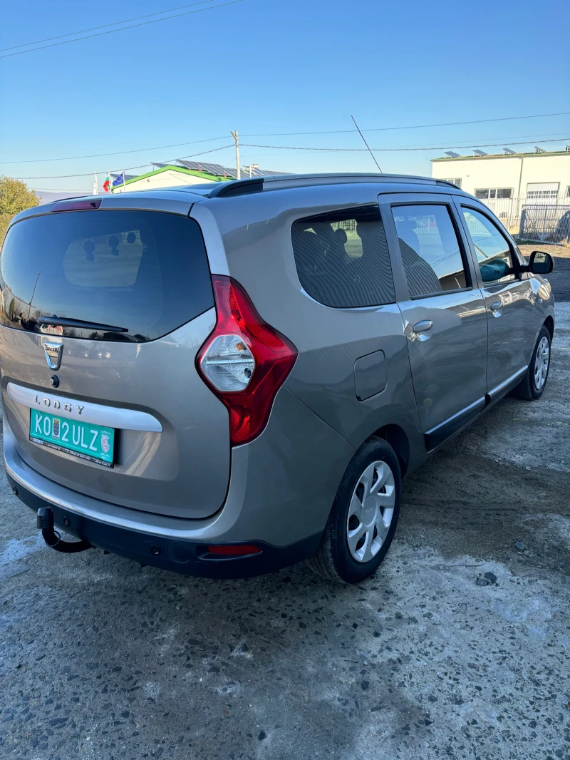 Dacia Lodgy 1.2, снимка 5 - Автомобили и джипове - 48677714