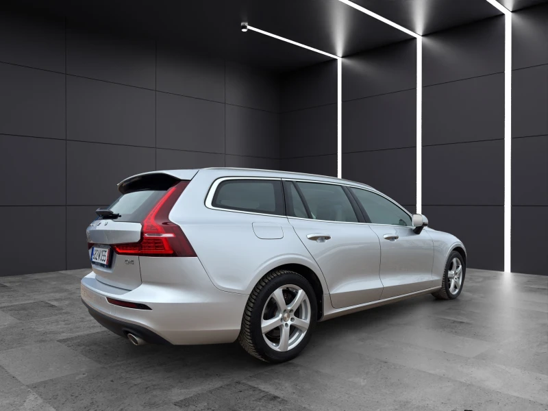 Volvo V60 D4 Германия НАЛИЧНА в гр.София* ЛИЗИНГ* , снимка 7 - Автомобили и джипове - 48047785