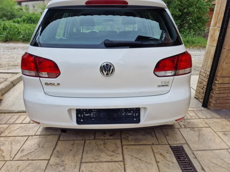 VW Golf 1.6TDi-105k.c., снимка 6 - Автомобили и джипове - 48604711