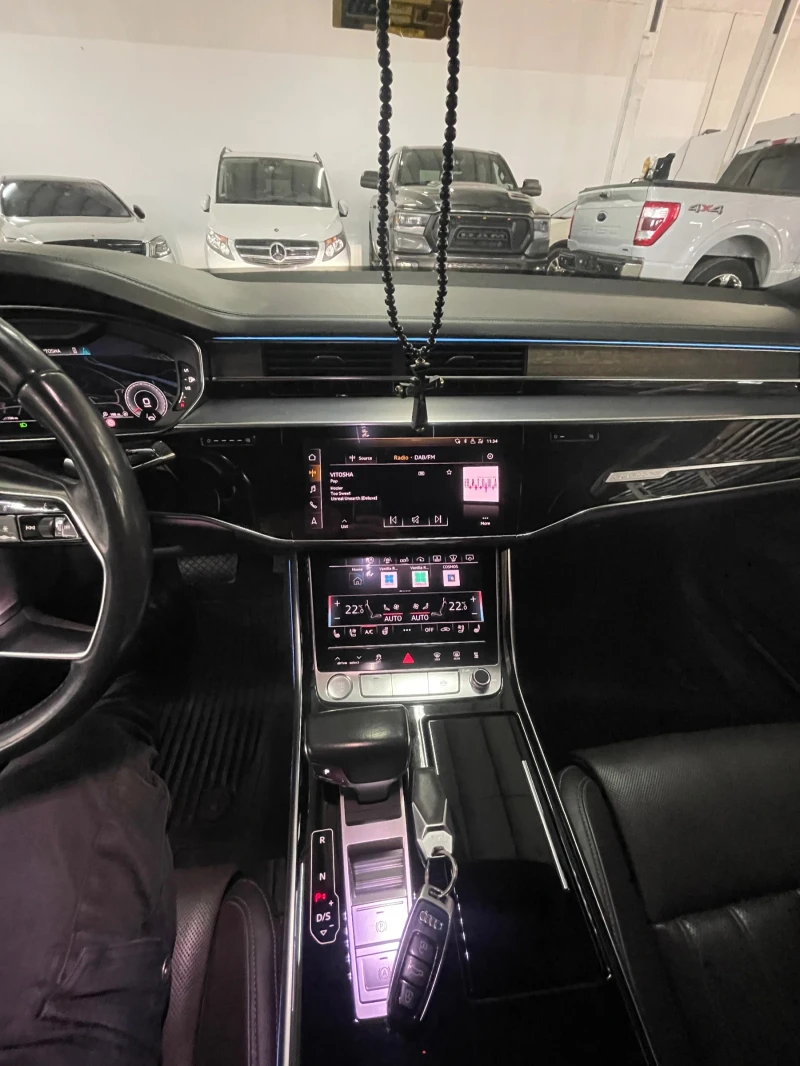 Audi A8 50TDI/Sline/21/B&O/Дистр/обдух/3ТВ/ТОП-ФУЛЛ!!!, снимка 17 - Автомобили и джипове - 48606145