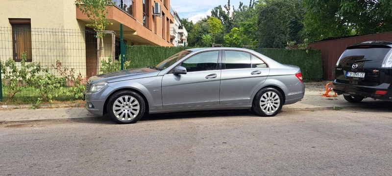 Mercedes-Benz C 200 Седан, снимка 3 - Автомобили и джипове - 52544455