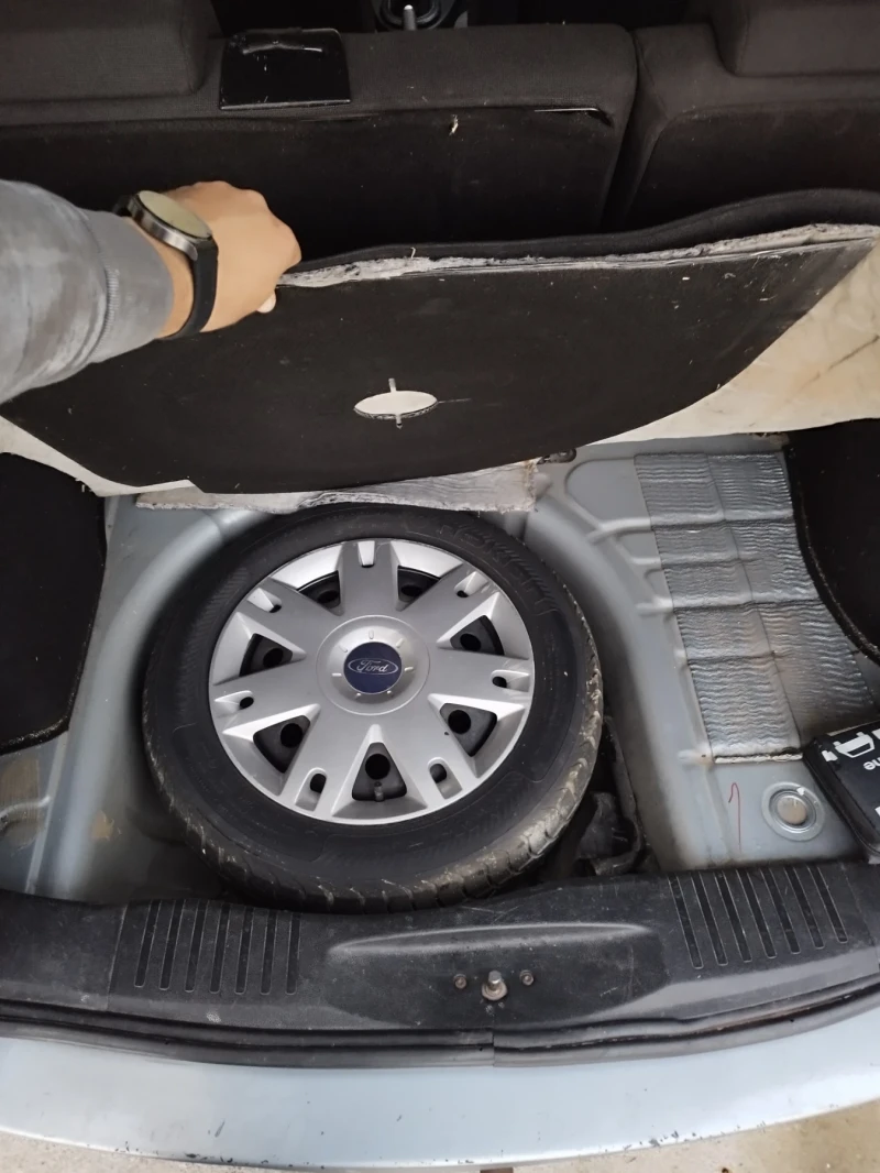 Ford Fusion, снимка 12 - Автомобили и джипове - 52160749