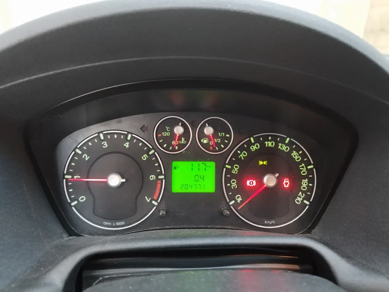 Ford Fusion, снимка 7 - Автомобили и джипове - 52160749