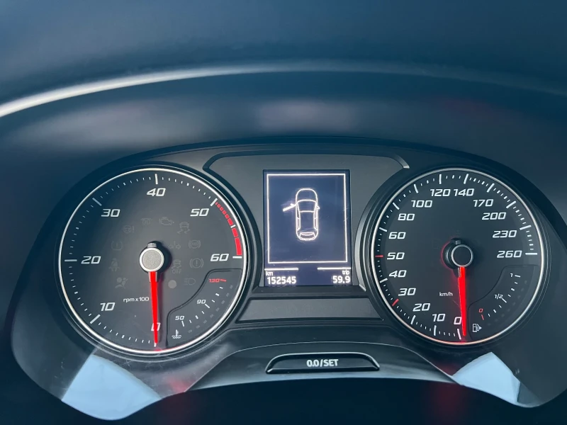 Seat Leon Seat leon ST 1.6тди 110 евро 6, снимка 11 - Автомобили и джипове - 52526083