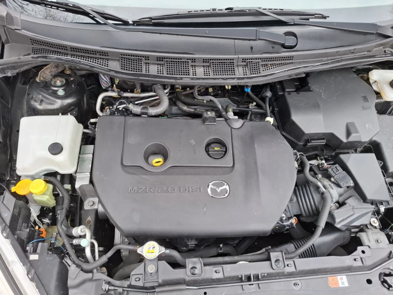 Mazda 5 2.0 SPORT SWISS, снимка 13 - Автомобили и джипове - 53222718