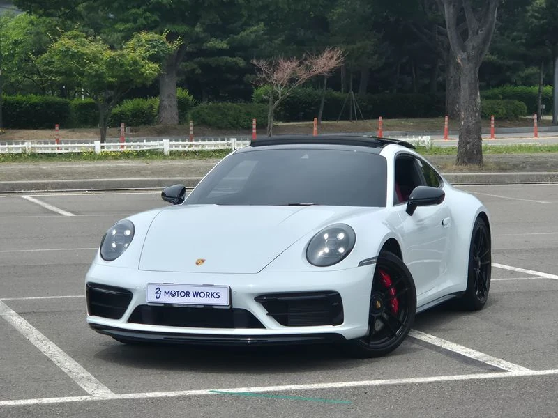 Porsche 911 Carrera GTS| 473к.с.| ВКЛ.ТЕХНОТЕСТ, снимка 3 - Автомобили и джипове - 55375739