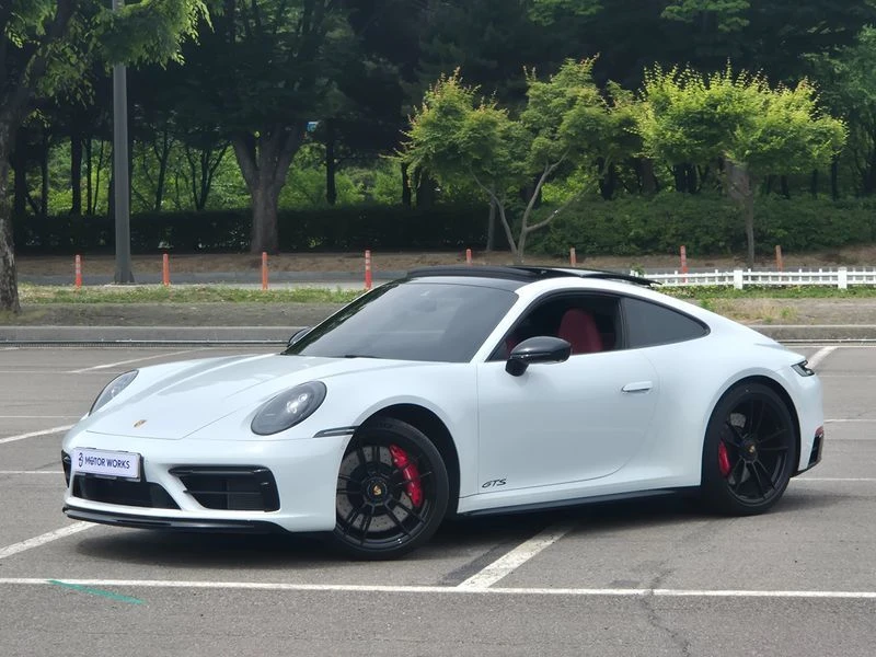 Porsche 911 Carrera GTS| 473к.с.| ВКЛ.ТЕХНОТЕСТ, снимка 11 - Автомобили и джипове - 55375739