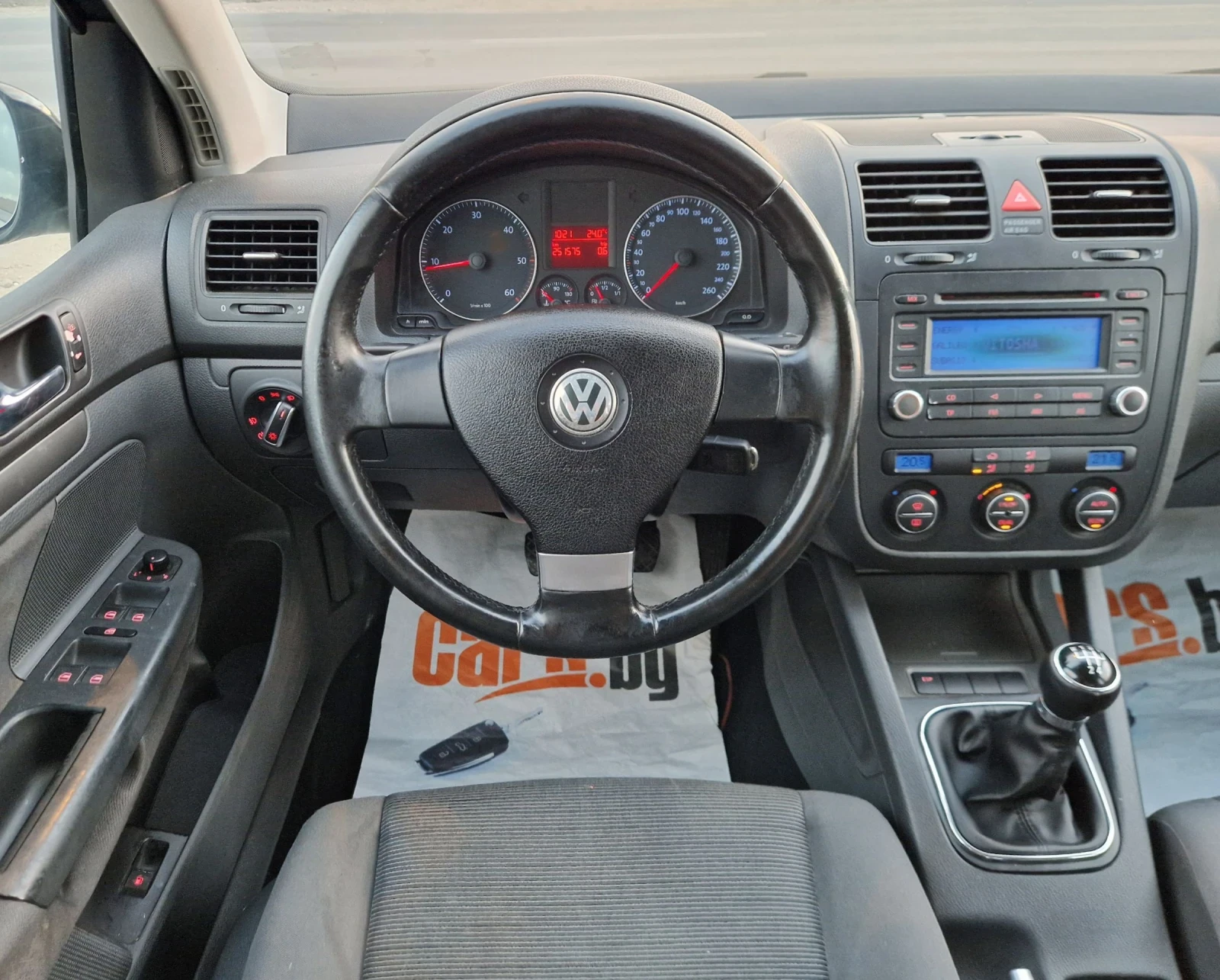 VW Golf 1.9тди 105кс в Топ състояние!!!  - изображение 10