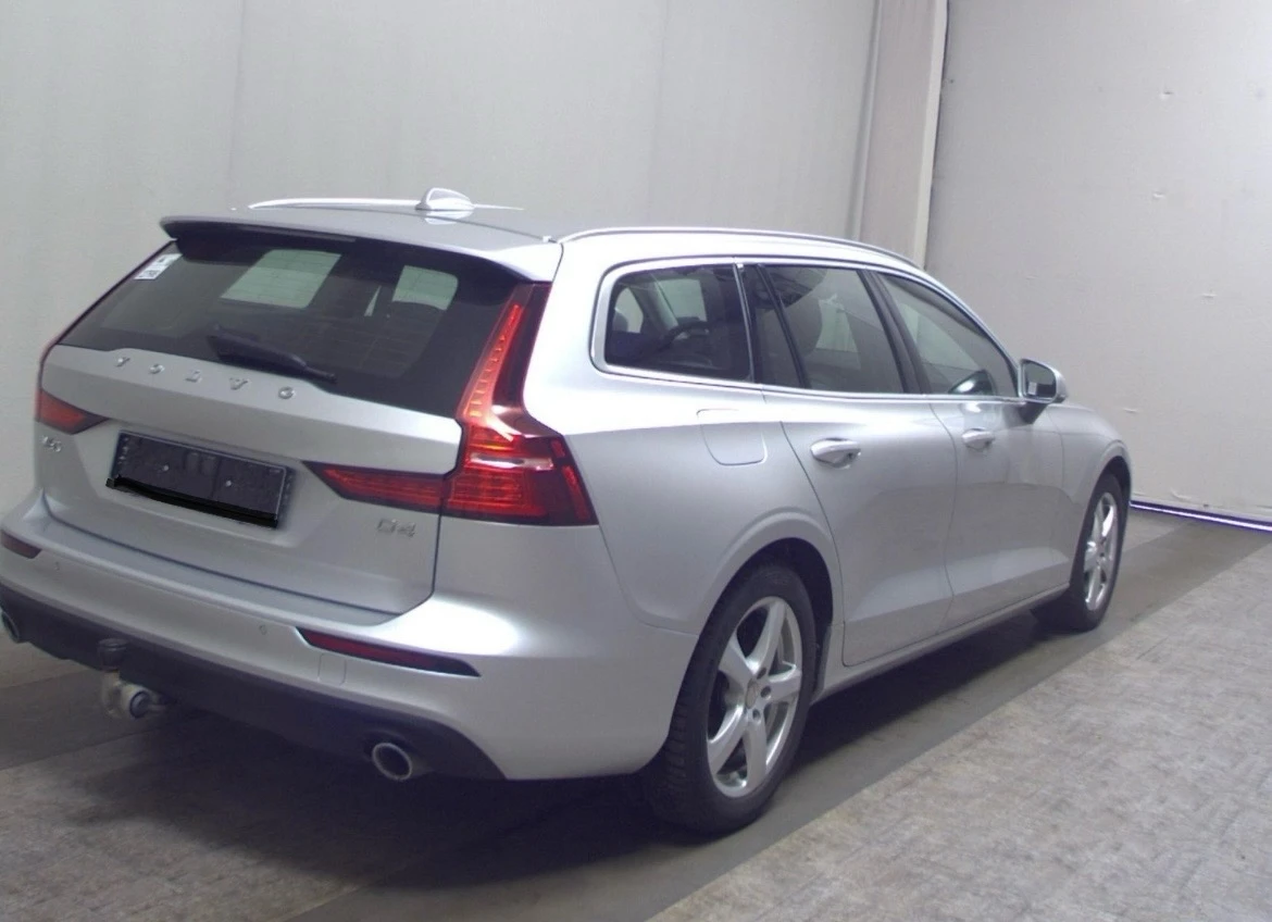 Volvo V60 D4 Momentum Германия* LED* ТЕГЛИЧ* ЛИЗИНГ*  - изображение 3