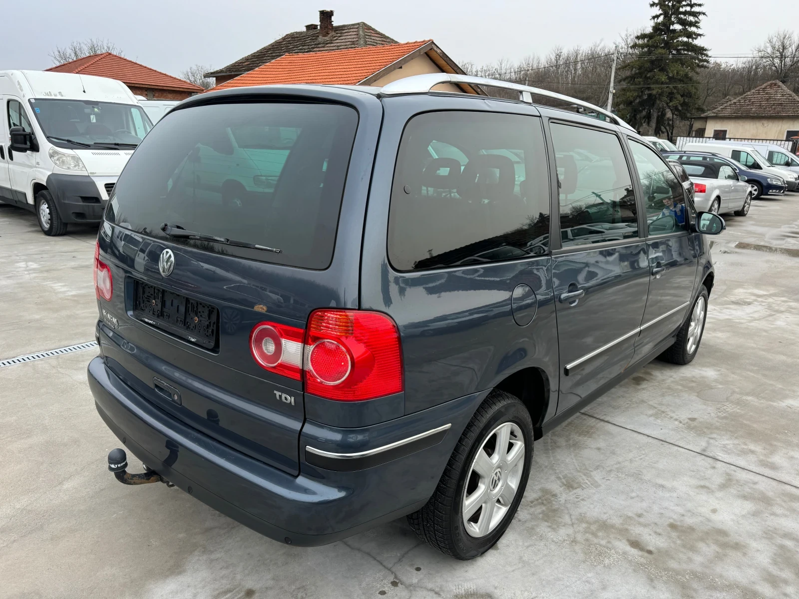 VW Sharan 1.9TDI BUSINESS - изображение 5