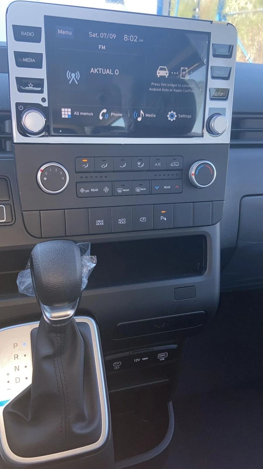 Hyundai Staria  - изображение 4