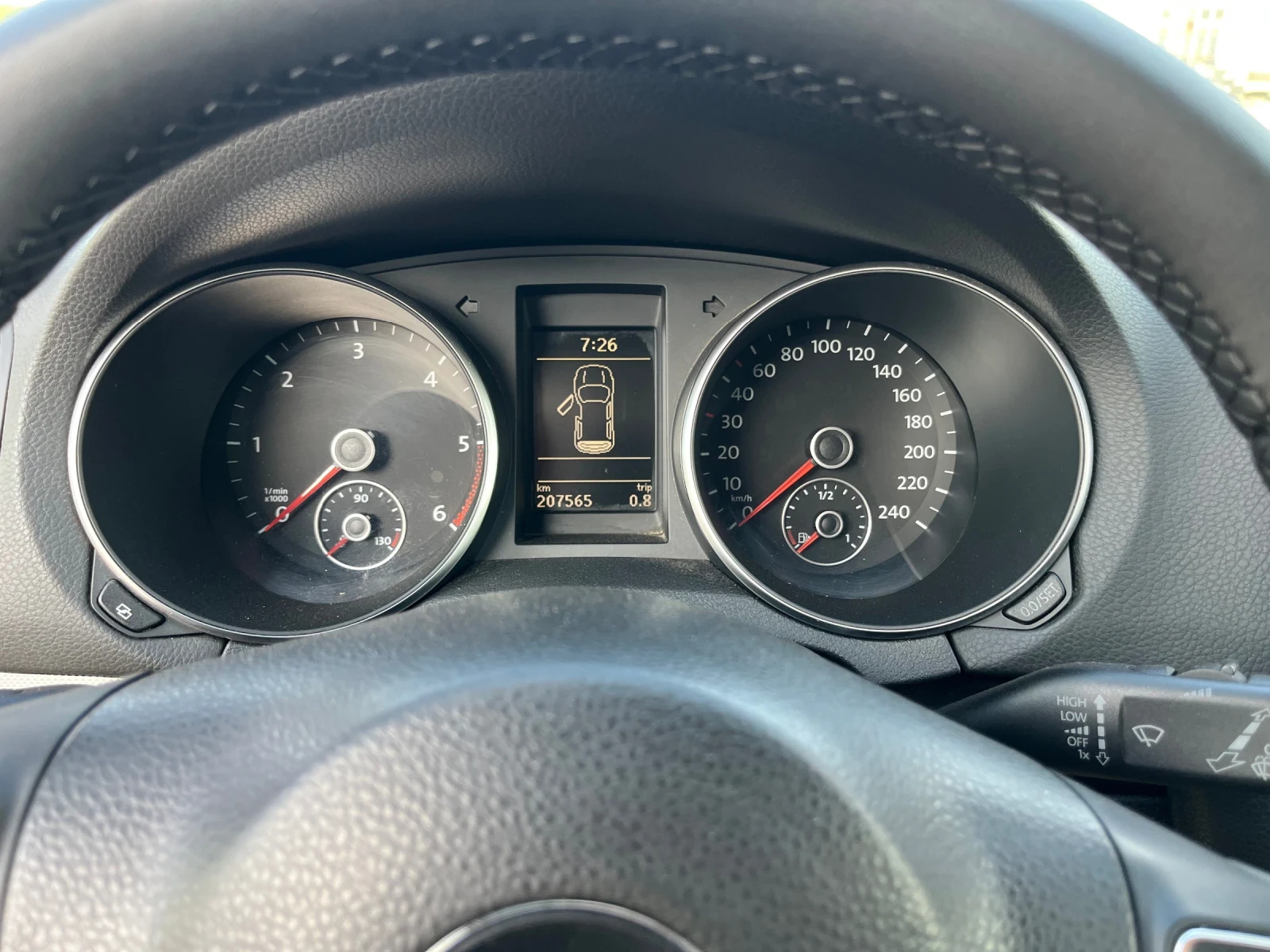 VW Golf 6 2.0tdi - изображение 9