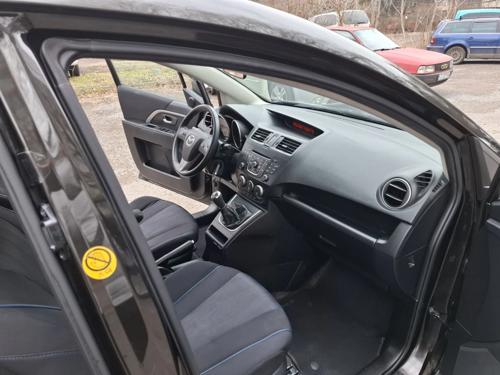 Mazda 5 2.0 SPORT SWISS - изображение 8