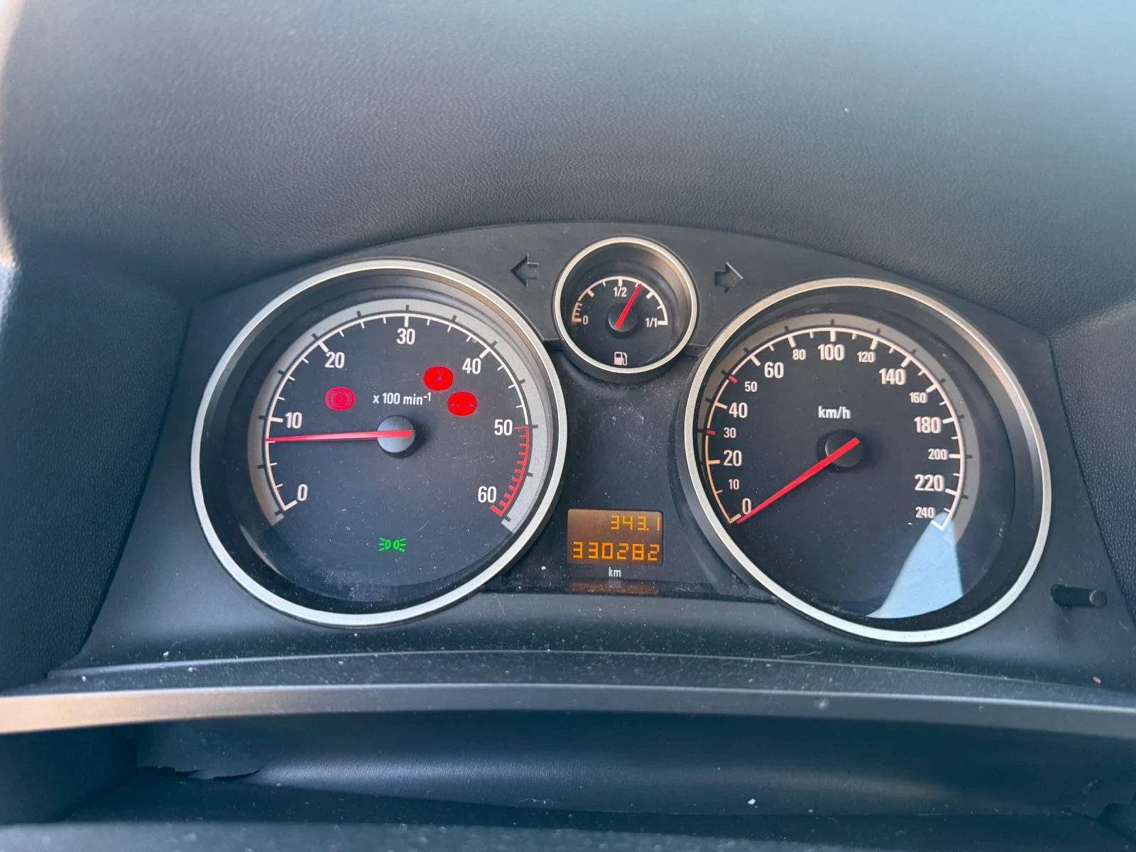 Opel Zafira, снимка 5 - Автомобили и джипове - 53848945