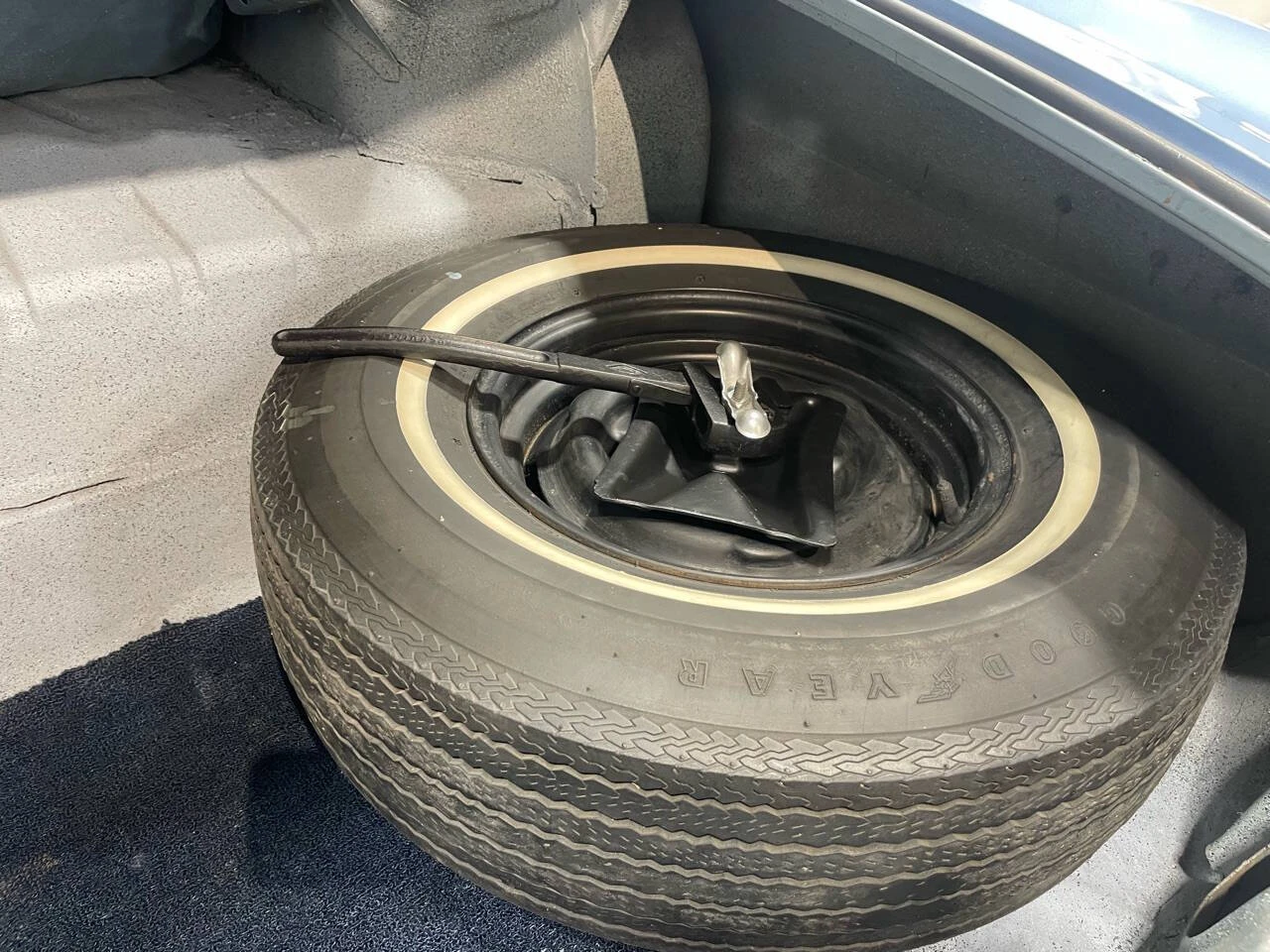 Pontiac Gto Parisienne, снимка 8 - Автомобили и джипове - 53920056