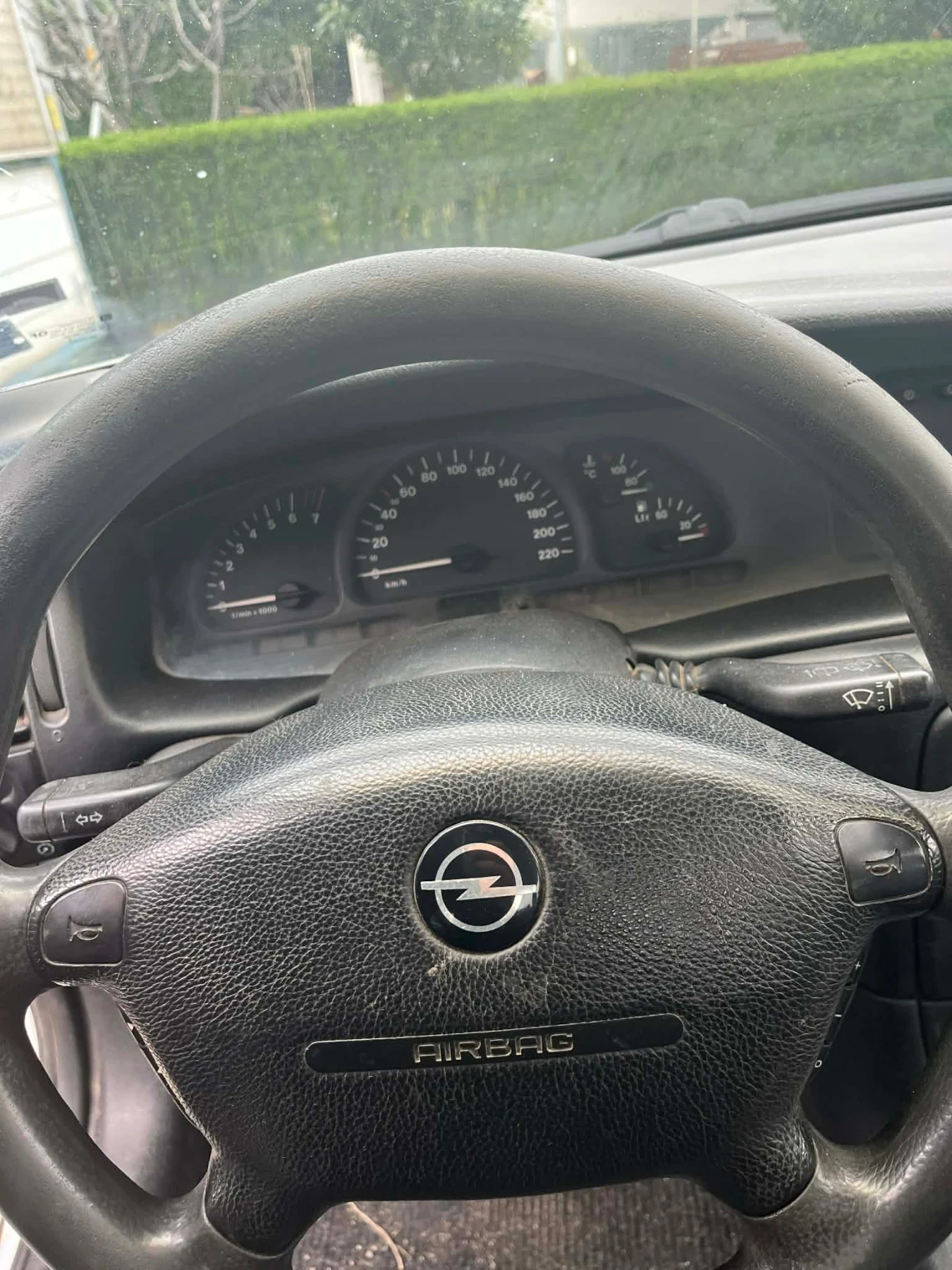 Opel Vectra 1.6, снимка 8 - Автомобили и джипове - 54065032