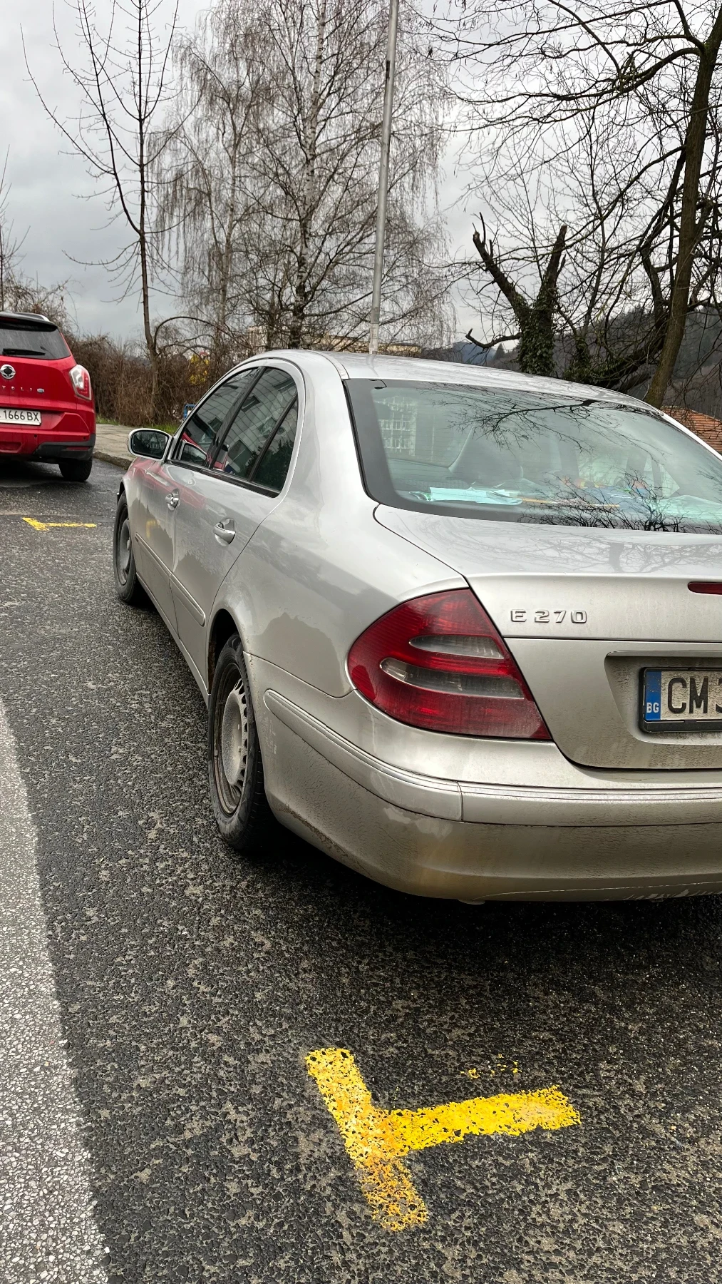 Mercedes-Benz E 270, снимка 5 - Автомобили и джипове - 54071731