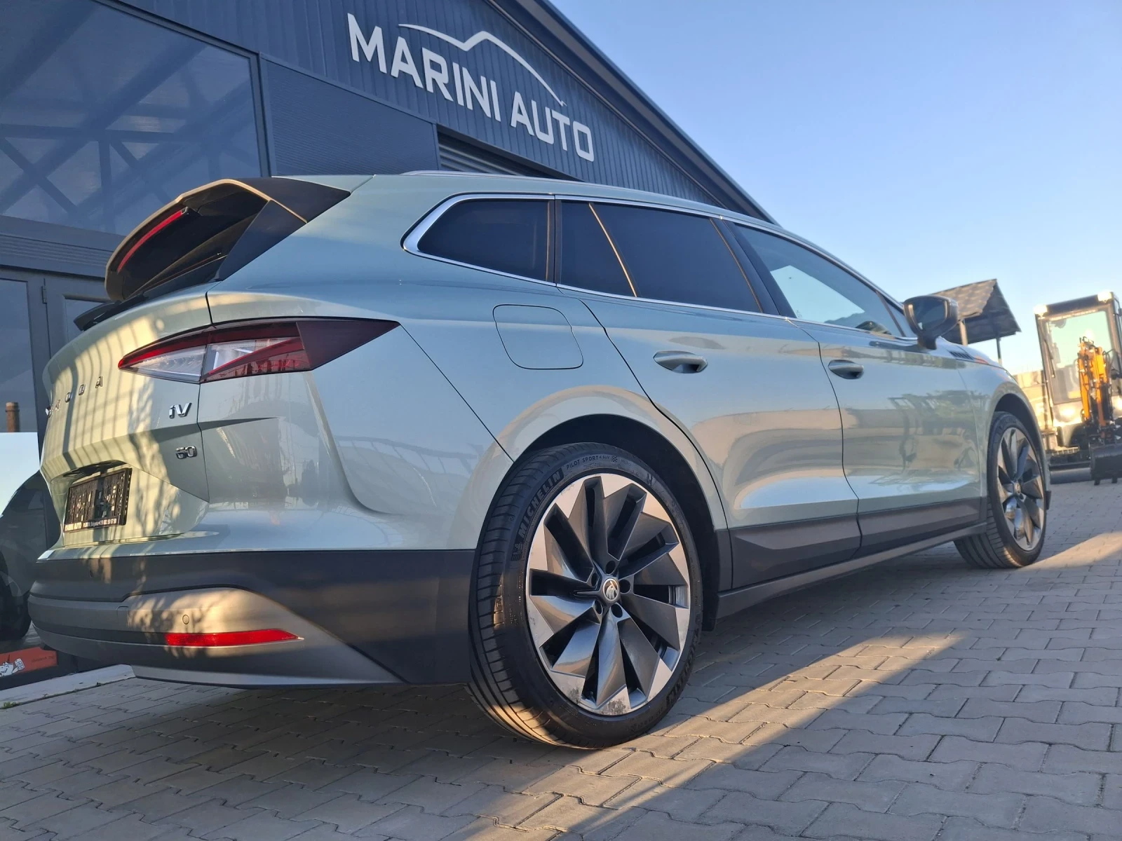 Skoda Enyaq Exclusive EV60kwH Pano/Koja/107.000х.км, снимка 8 - Автомобили и джипове - 54140859