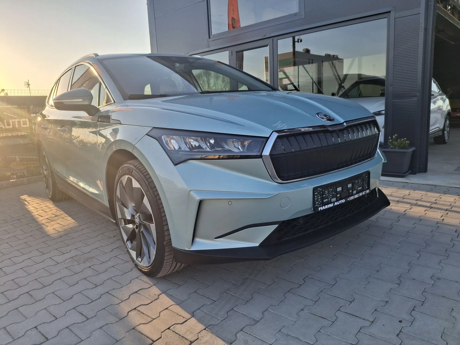 Skoda Enyaq Exclusive EV60kwH Pano/Koja/107.000х.км, снимка 12 - Автомобили и джипове - 54140859