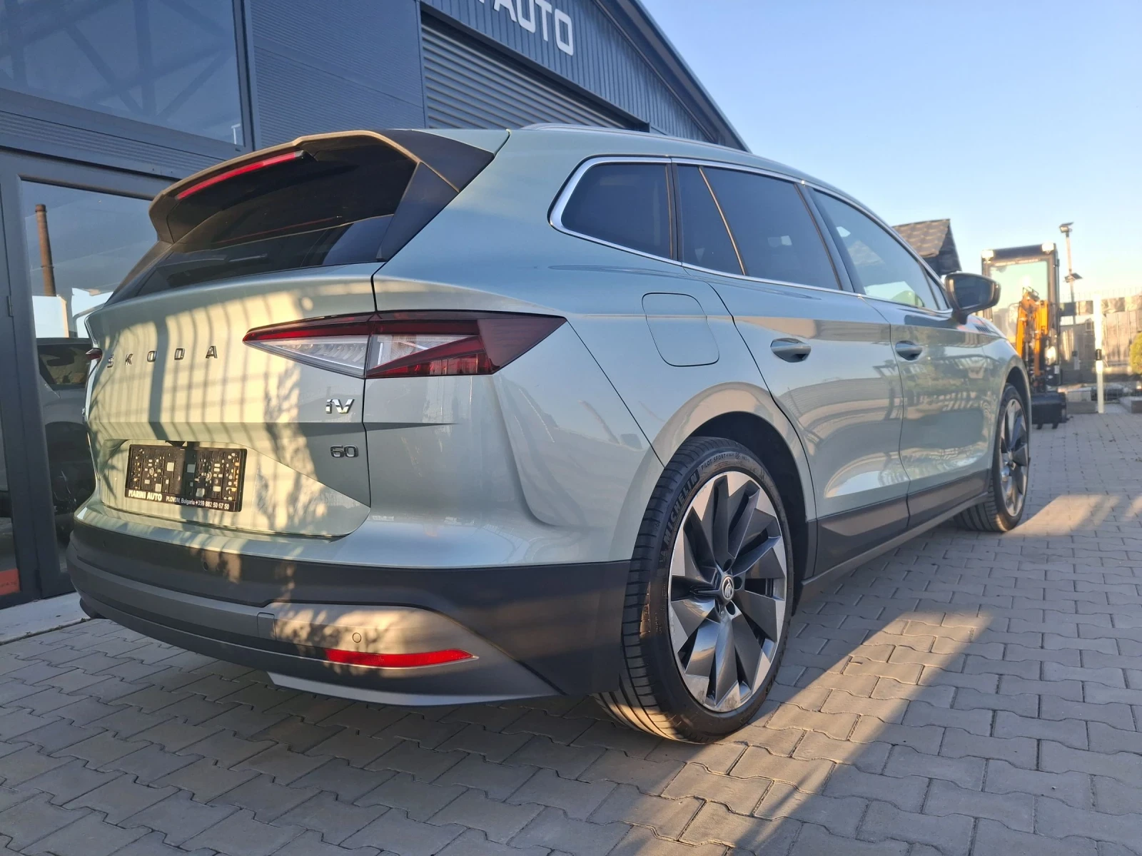Skoda Enyaq Exclusive EV60kwH Pano/Koja/107.000х.км, снимка 7 - Автомобили и джипове - 54140859