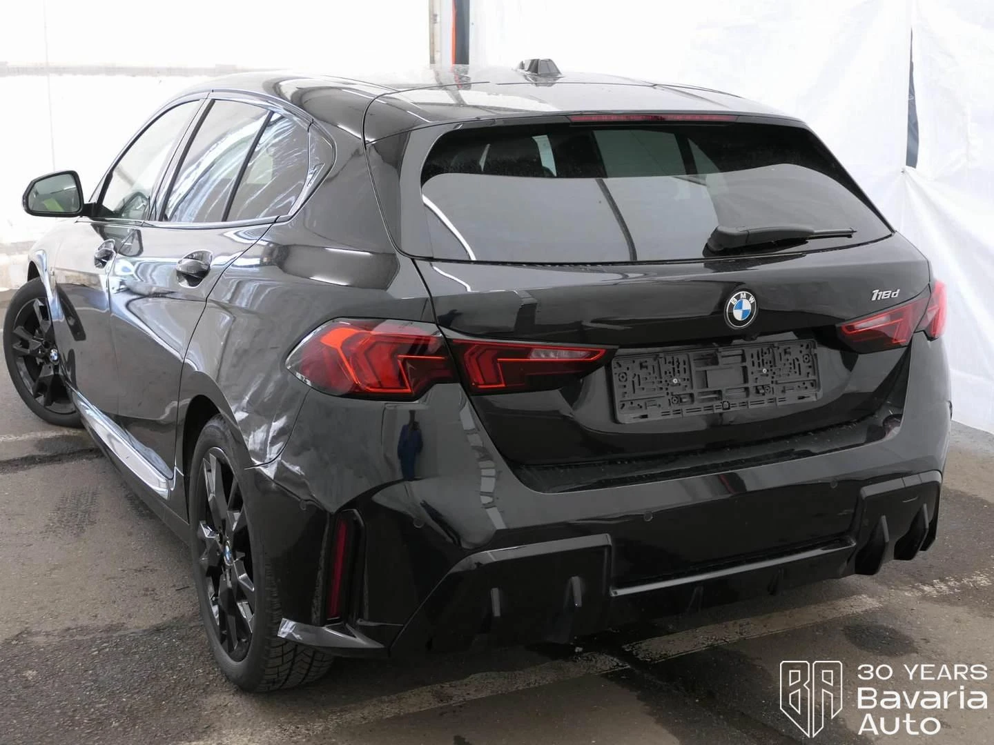 BMW 118 d M Sport Paket Steptronic, снимка 2 - Автомобили и джипове - 54230269