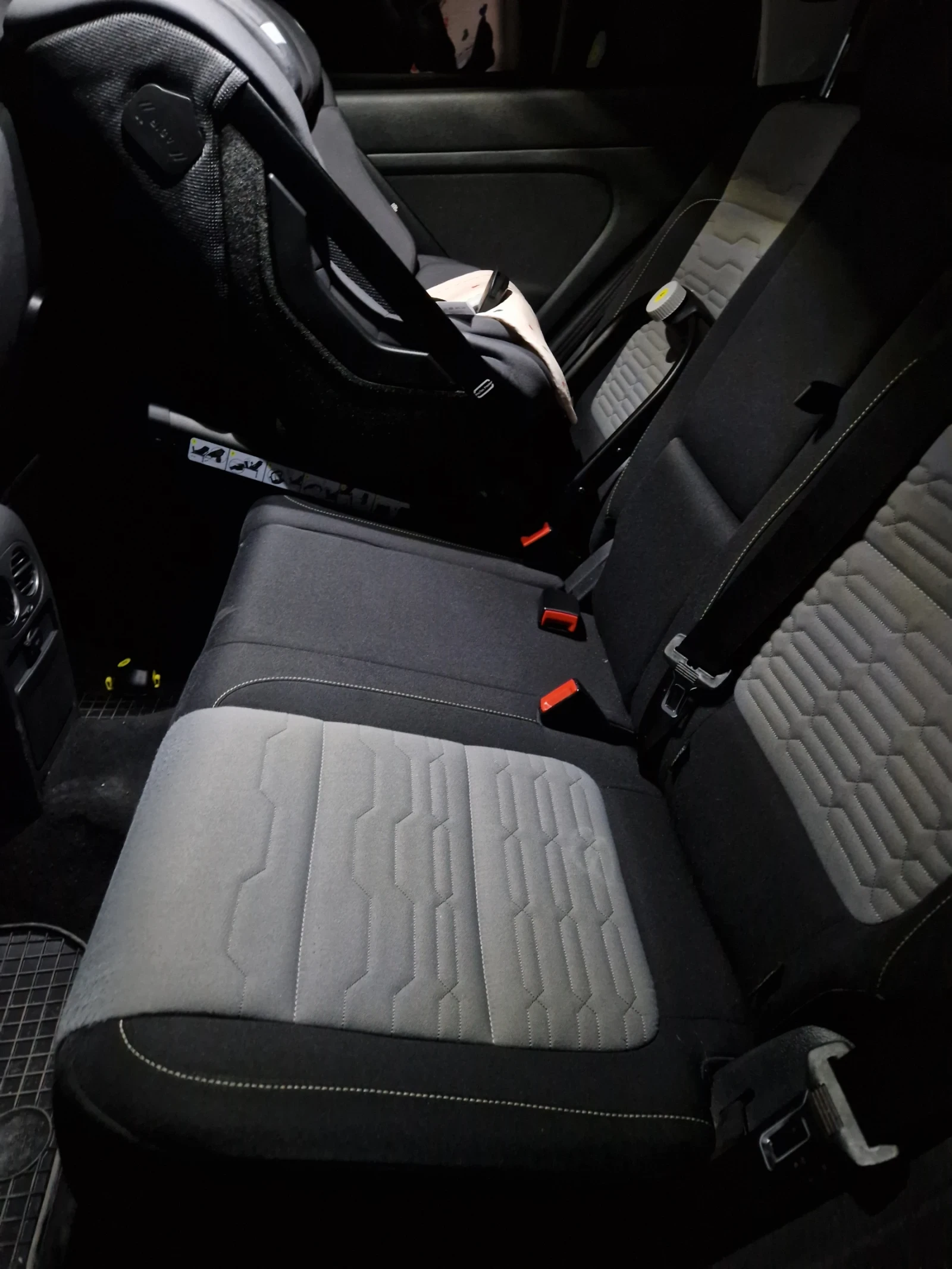 VW Golf Plus Cross, снимка 5 - Автомобили и джипове - 54236559