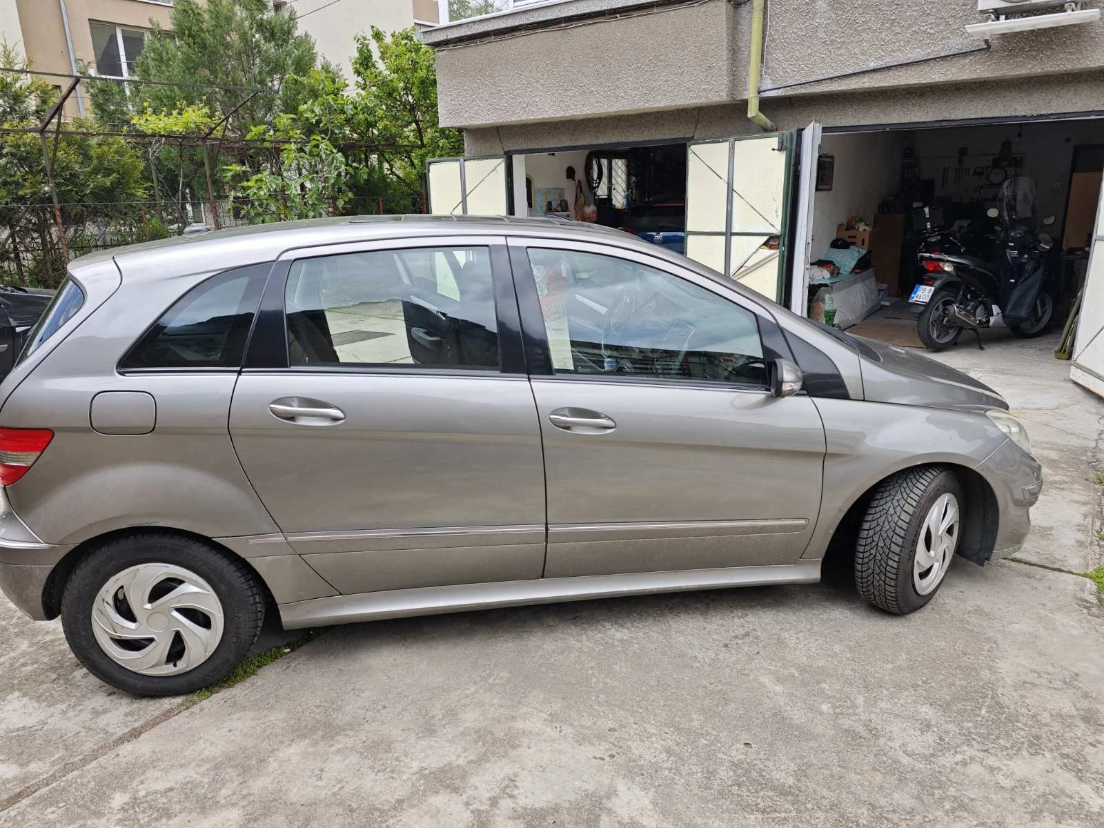 Mercedes-Benz B 170, снимка 3 - Автомобили и джипове - 54396890