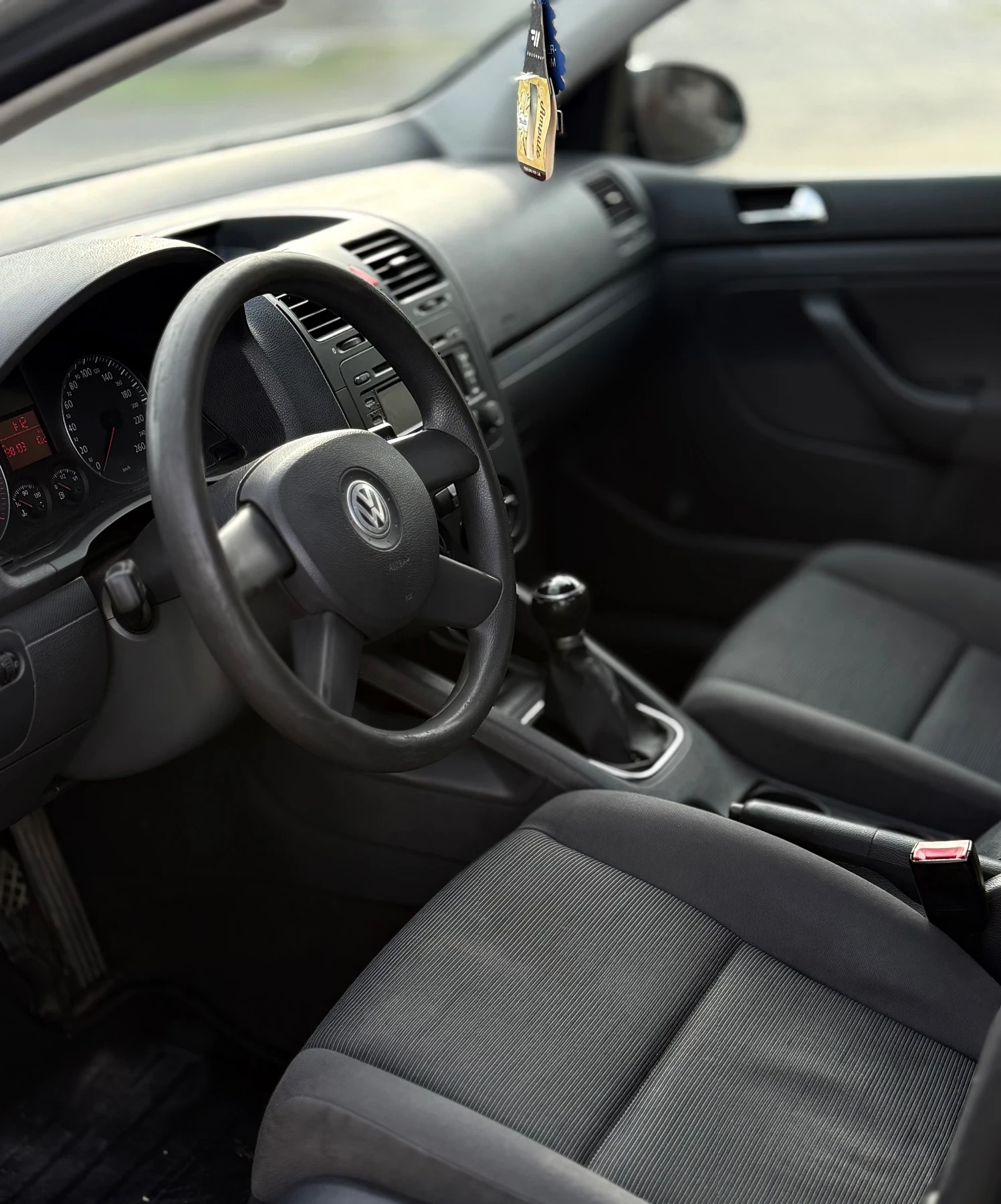 VW Golf 1.9TDI * 105* НОВ ВНОС!, снимка 10 - Автомобили и джипове - 54415636