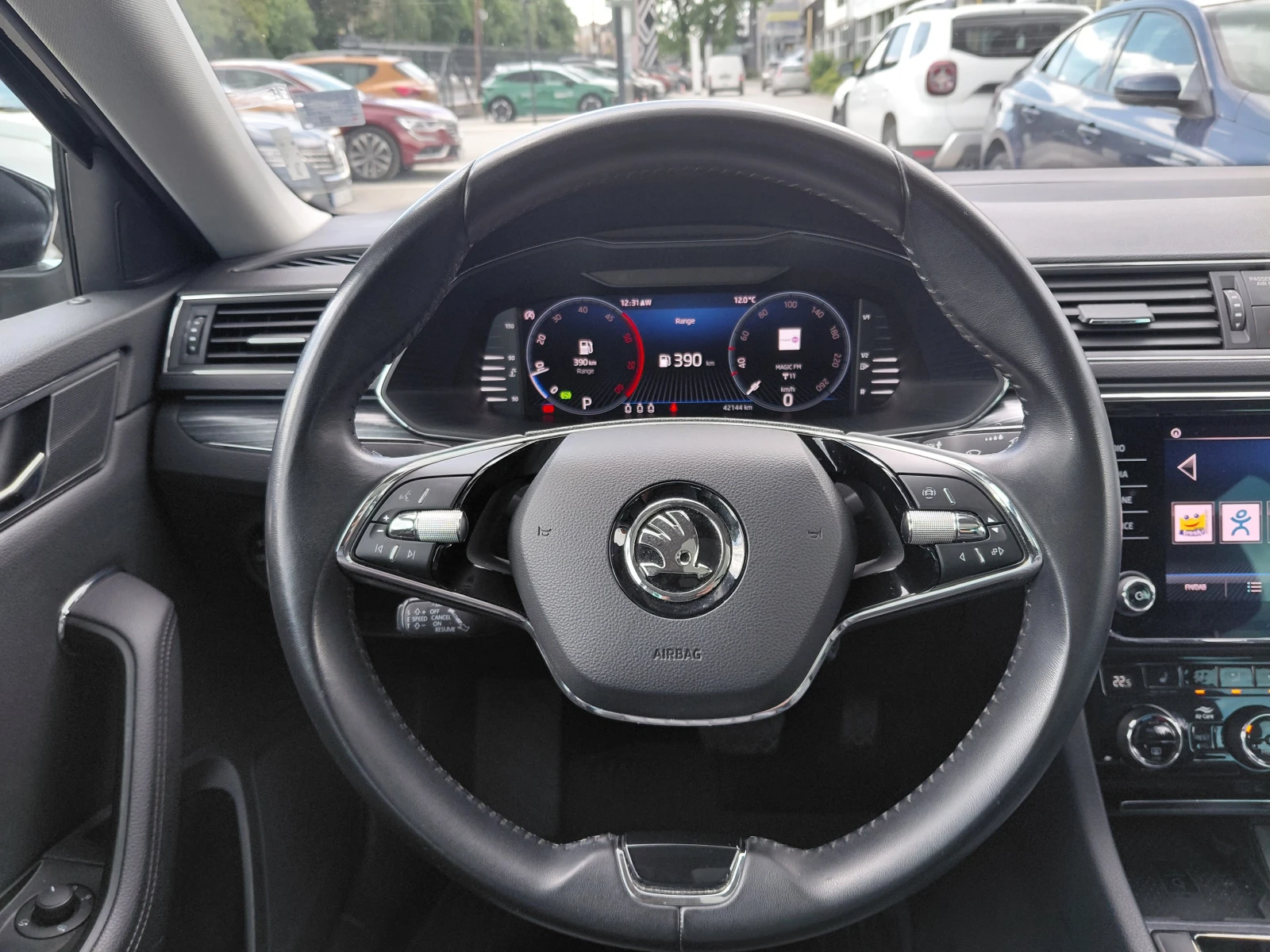 Skoda Superb 2.0TDI/200�.�/DSG/4x4 | Mobile.bg � ����������� 9