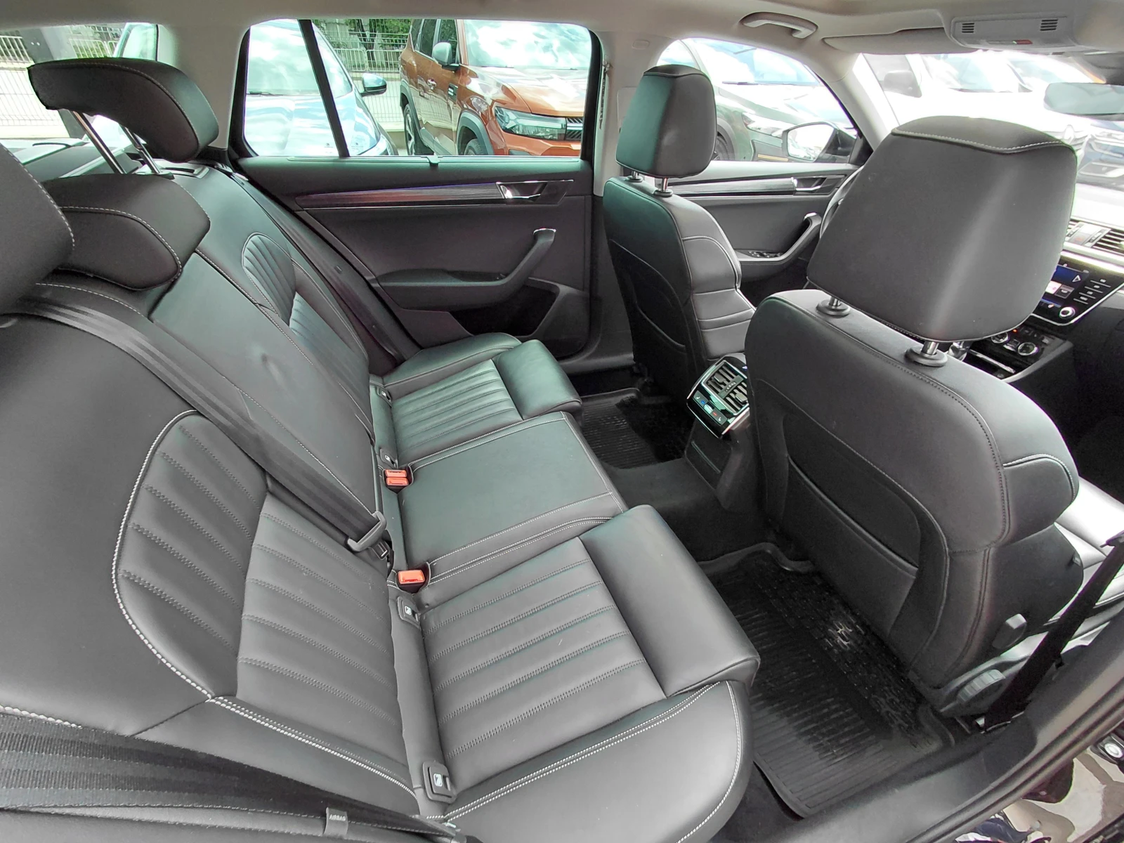 Skoda Superb 2.0TDI/200�.�/DSG/4x4 | Mobile.bg � ����������� 13