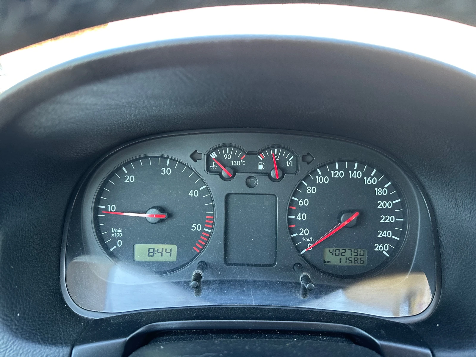 VW Golf 1.9TDI , Климатроник , снимка 6 - Автомобили и джипове - 54685410