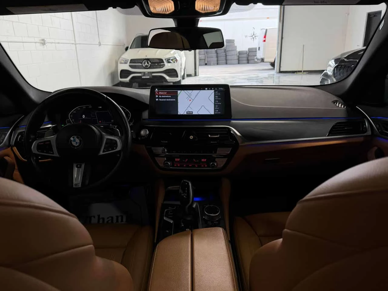BMW 530 i xDrive/ПОДГРЕВИ/ШИБИДАХ, снимка 7 - Автомобили и джипове - 54809010