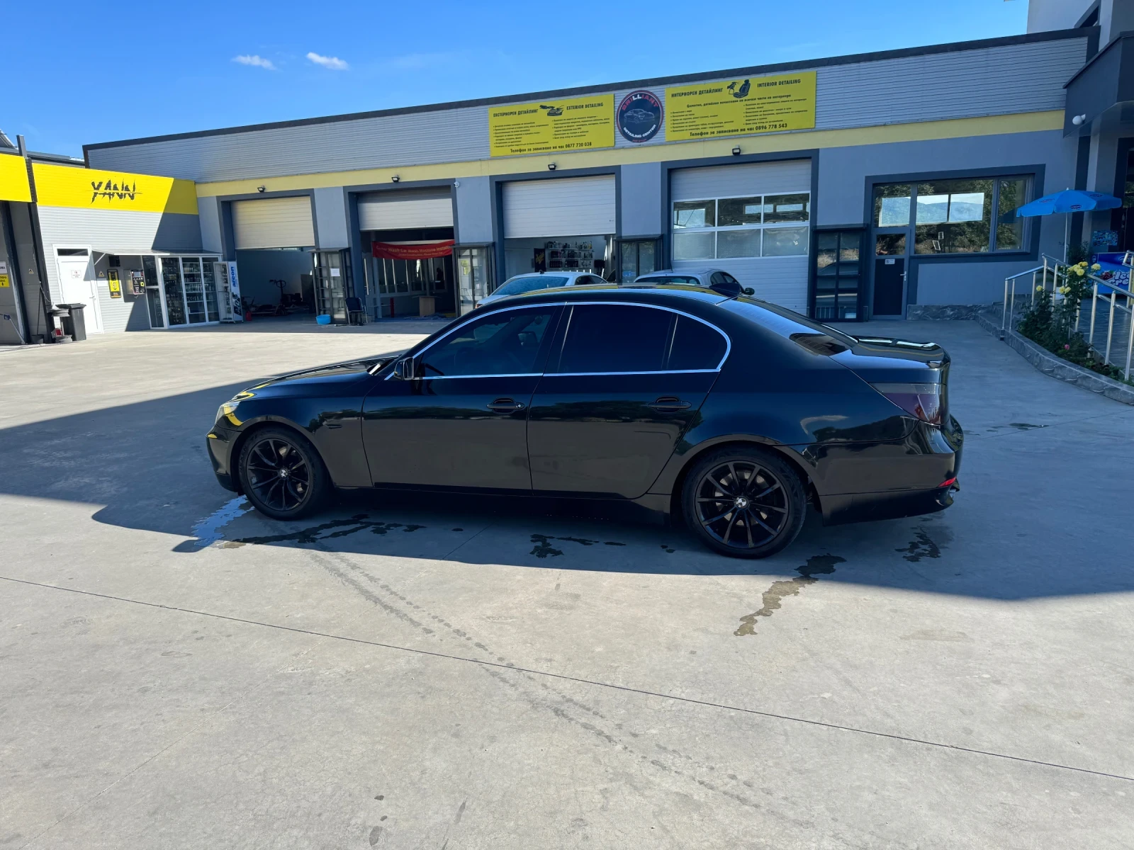 BMW 530 Газ бензин, снимка 5 - Автомобили и джипове - 54933110