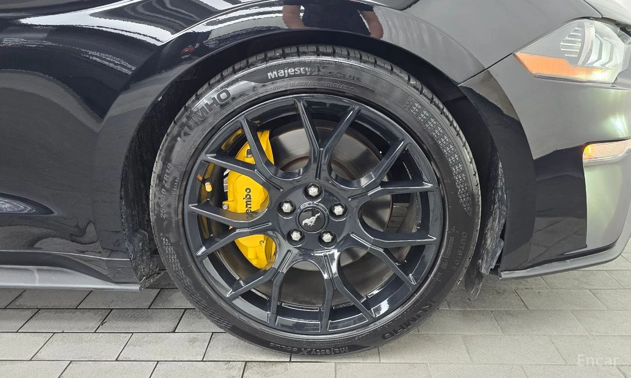 Ford Mustang 2.3 Eco Boost FACE* HEAD-UP* DISTRONIC* ОБДУХВАНЕ*, снимка 5 - Автомобили и джипове - 54969095